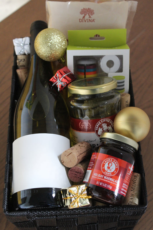 Holiday Custom Wine Gift Basket - ONE BOTTLE