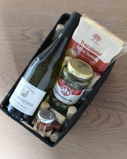 French Wine Gift Basket - ONE BOTTLE